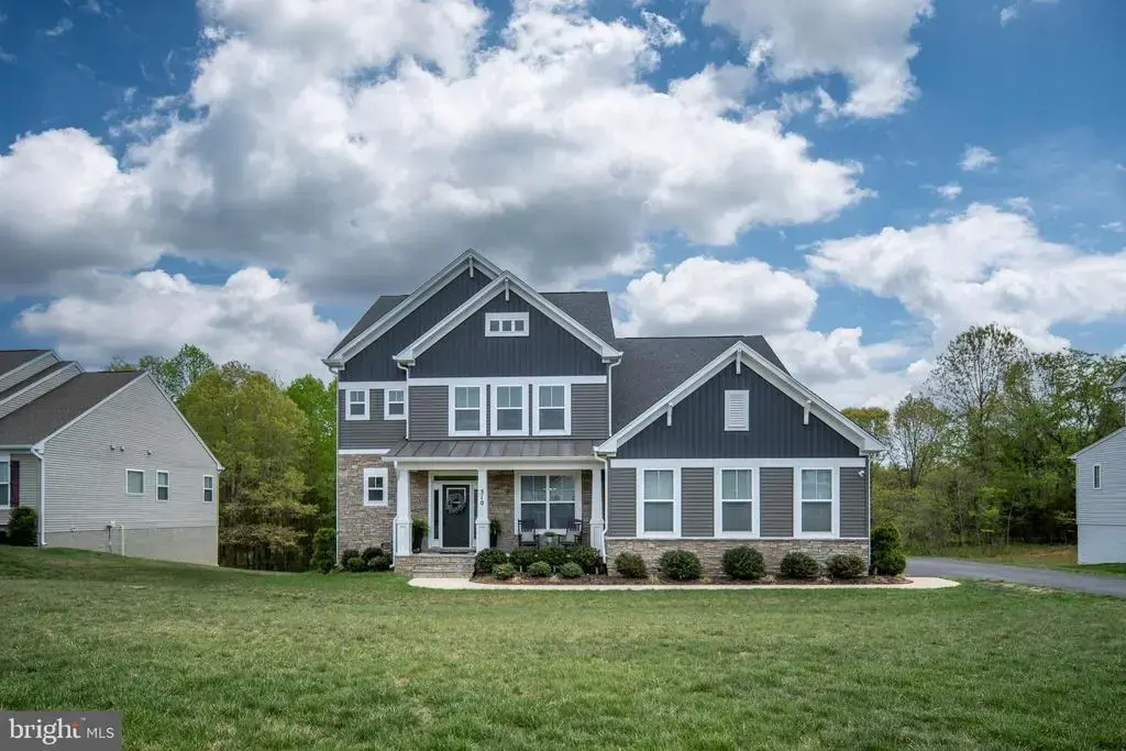 310 Liberty Hall Dr, FREDERICKSBURG