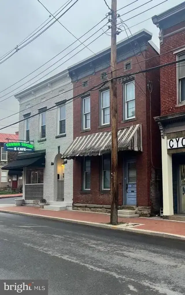 167 N Centre St, Cumberland