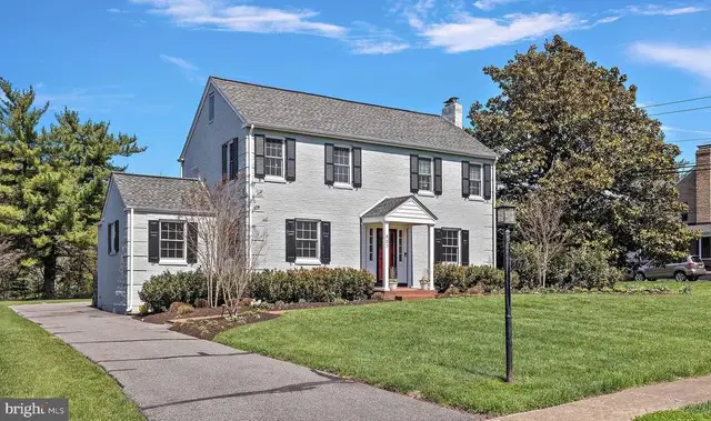 807 Princeton Rd, Wilmington