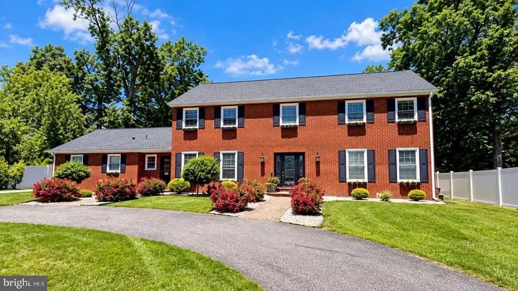 2460 Buttonwood Dr, VINELAND