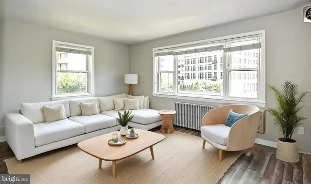 7036 Strathmore St #311, Chevy Chase
