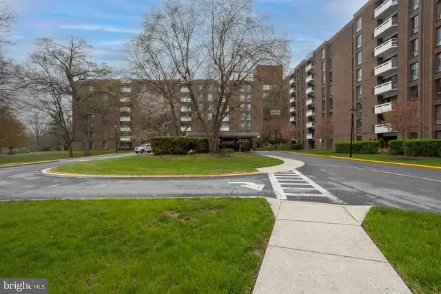 7 Slade Ave #511, Baltimore