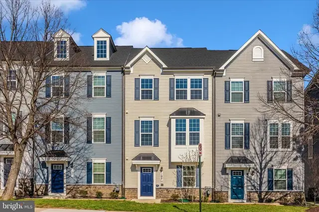 195 Bel Aire Ln, Frederick