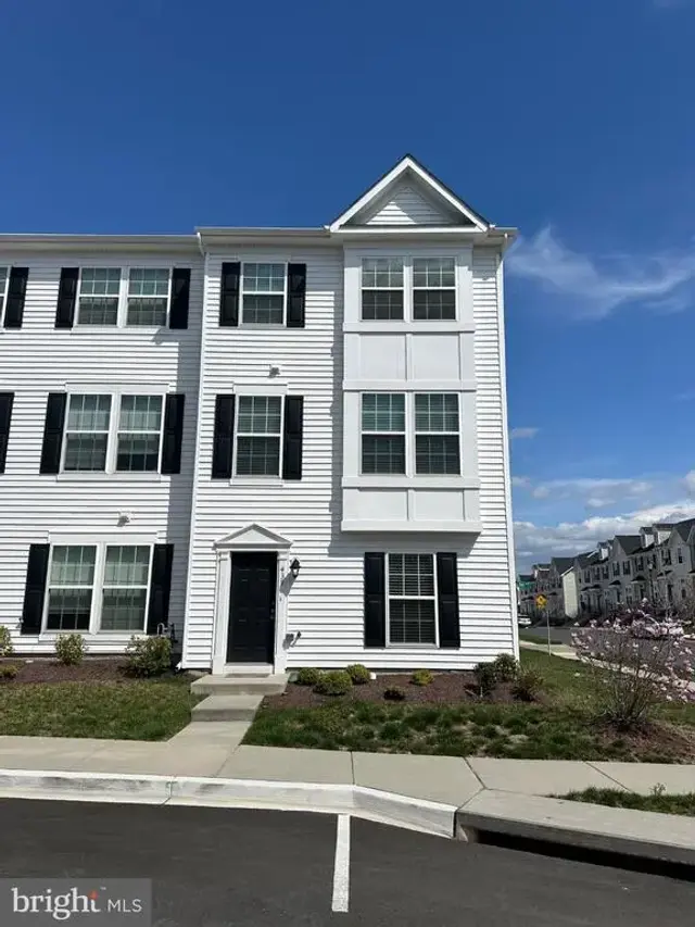 439 Pemberton Park Ln, Frederick