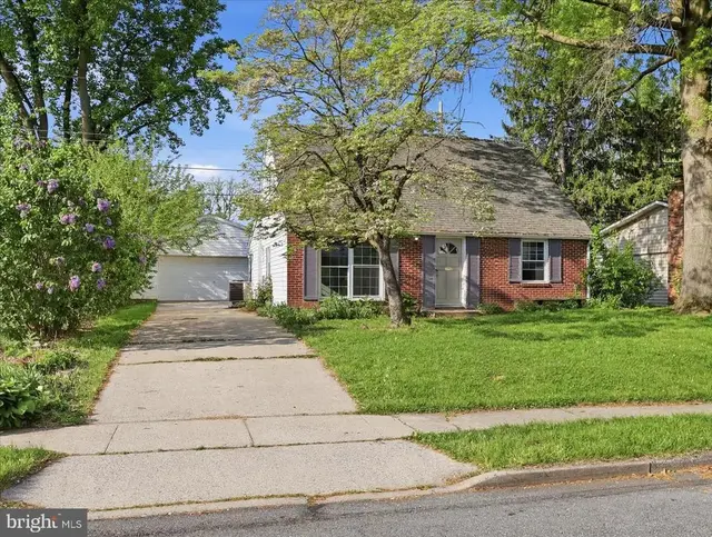 294 Pinoak Dr, Frederick