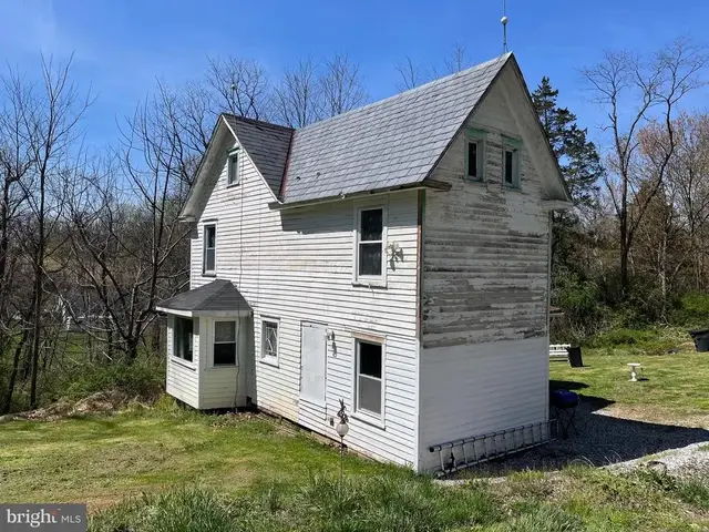 242 Wiley Mill Rd, New Park