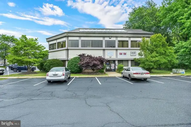846 Walker Rd #32-2, Dover