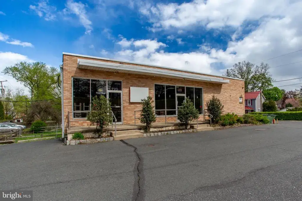 720 Easton Rd, RIEGELSVILLE