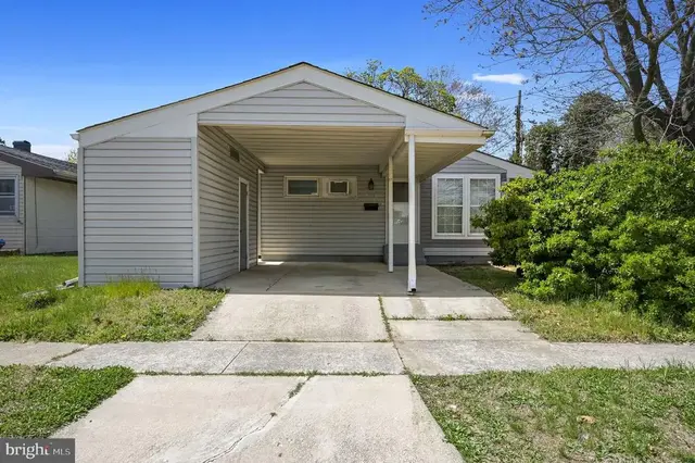 814 New Castle Ave, Dover