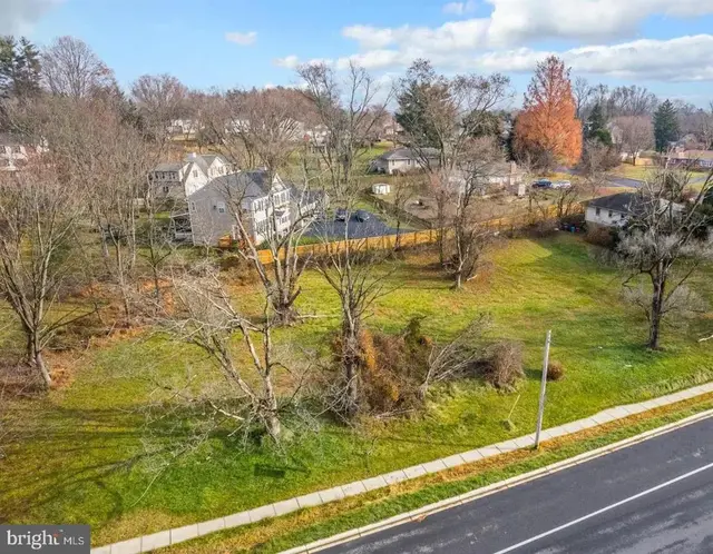10216 Maxine St, Ellicott City