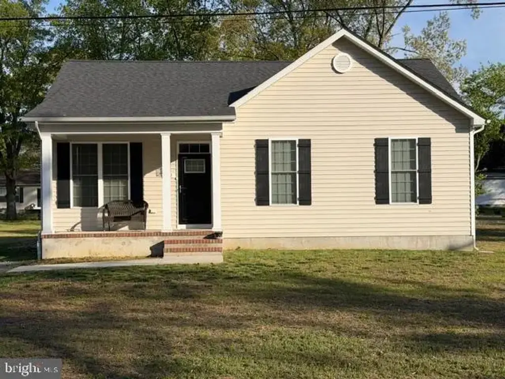 209 3rd St, CRUMPTON