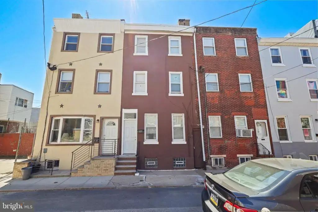502 Mountain St, PHILADELPHIA