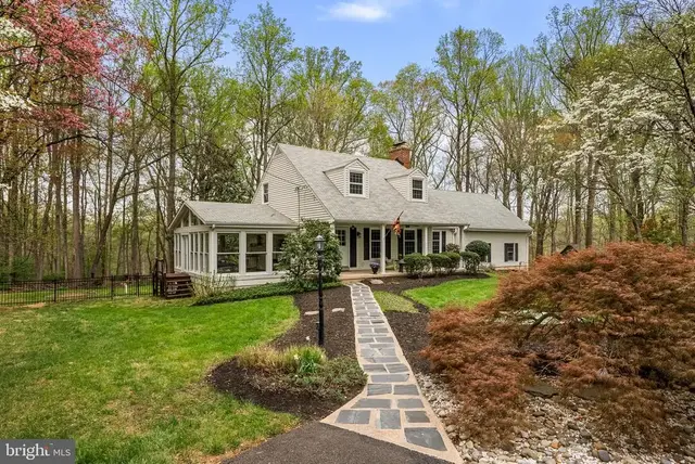 1210 Ashton Rd, Ashton
