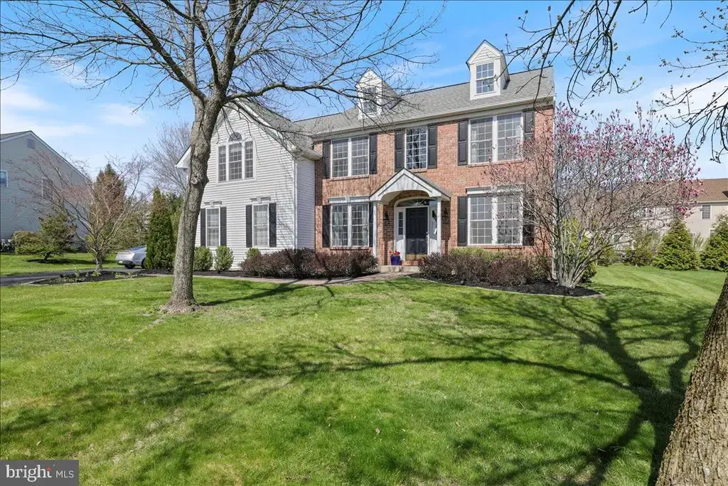 5401 Windtree Dr, DOYLESTOWN