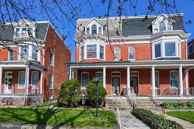 727 Madison Ave, York