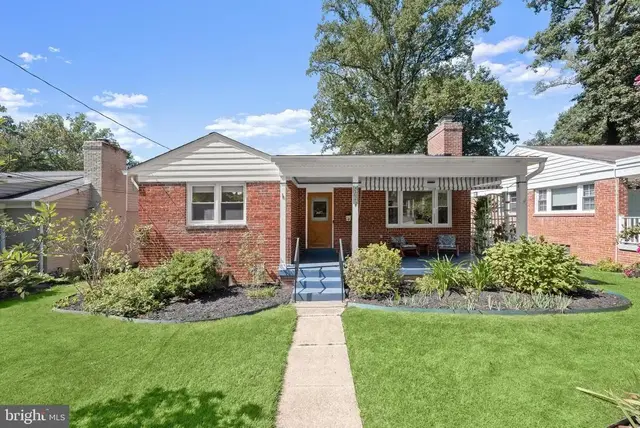 102 Whitmoor Ter, Silver Spring