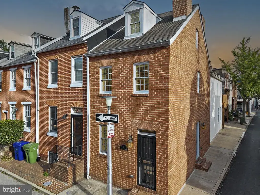 11 E Hamburg St, BALTIMORE
