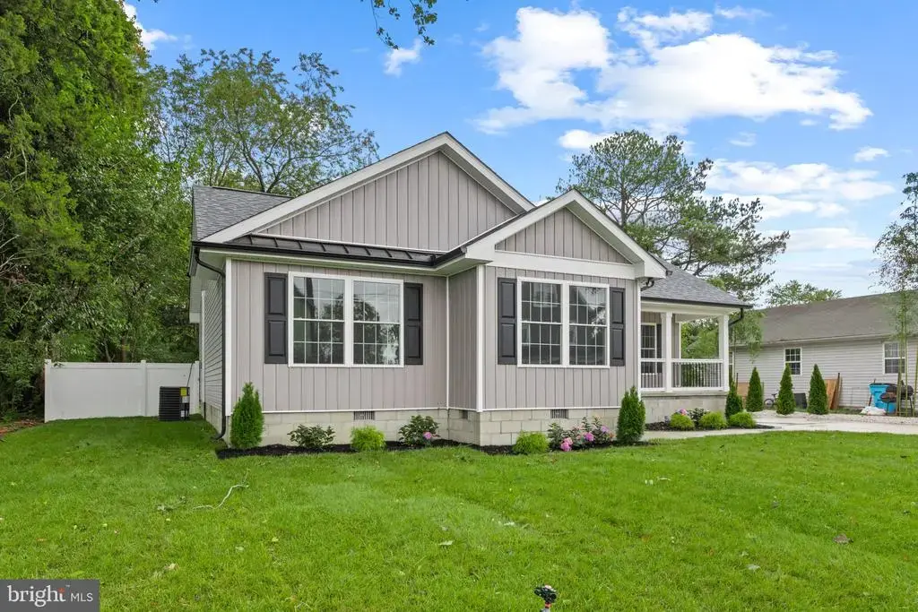 703 E East St, DELMAR