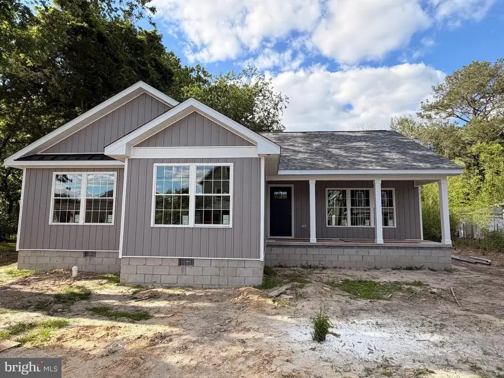 703 E East St, DELMAR