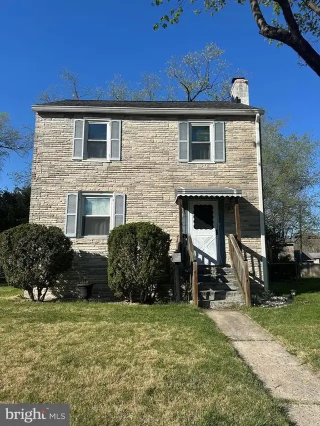 1120 Fairview Rd, Hagerstown