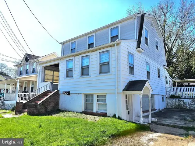 3001 Lavender Ave, Parkville
