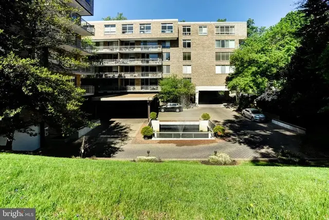4100 Cathedral Ave Nw #512, Washington