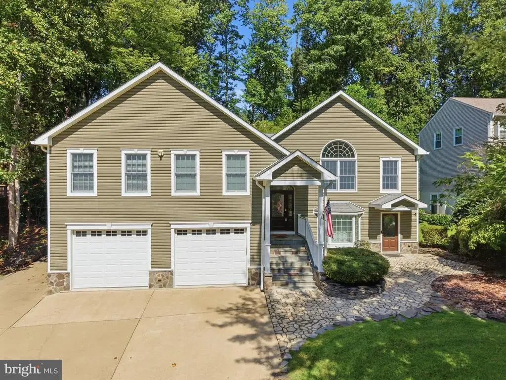 2409 Harpoon Dr, STAFFORD