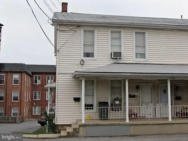 45 E Forrest Ave #front, Shrewsbury