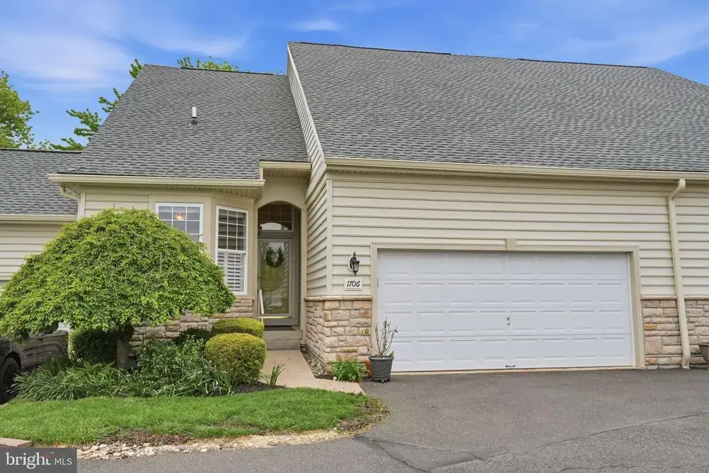 1706 Nottingham Ct #136, WARRINGTON