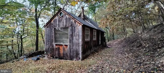 22000 Horse Valley Rd, Doylesburg