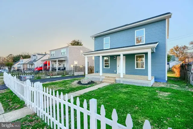 9 Avenal Rd, Baltimore