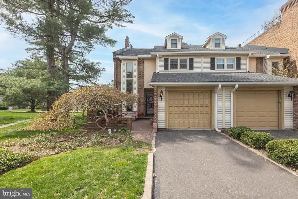 18 Sutphin Pnes, YARDLEY