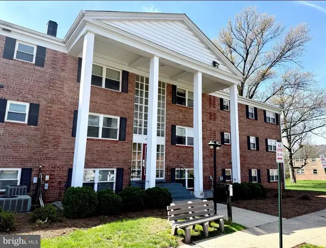 120-8 Washington St Ne #9, Leesburg