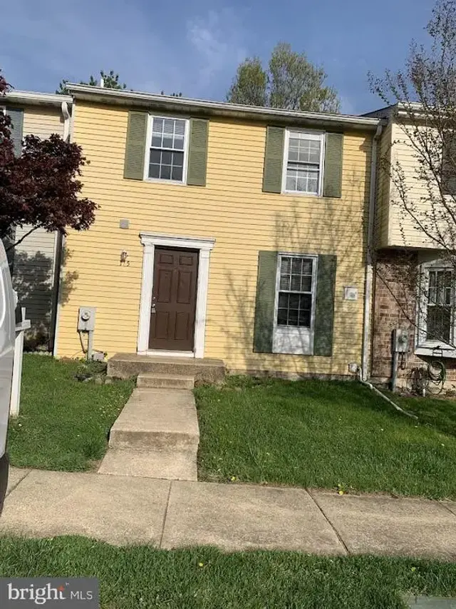 115 Hapsburg Ct, Parkville