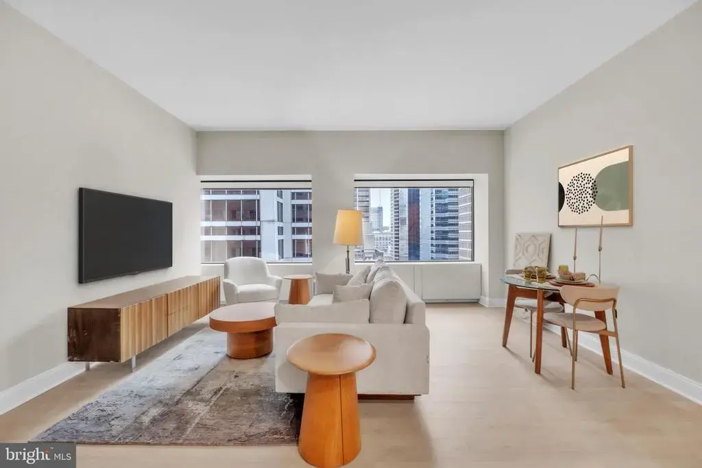 1801 Market St #2008, PHILADELPHIA