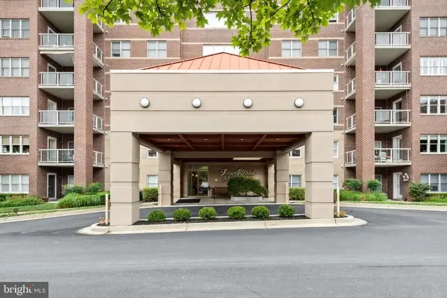 12251 Roundwood Rd #608, Lutherville Timonium