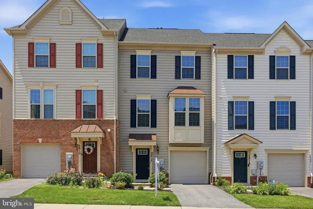 5812 Rochefort St, IJAMSVILLE