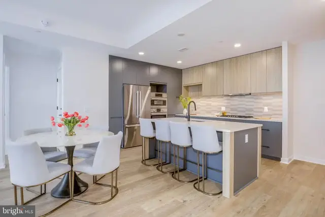 255 W. Falls Station Blvd #903, Falls Church