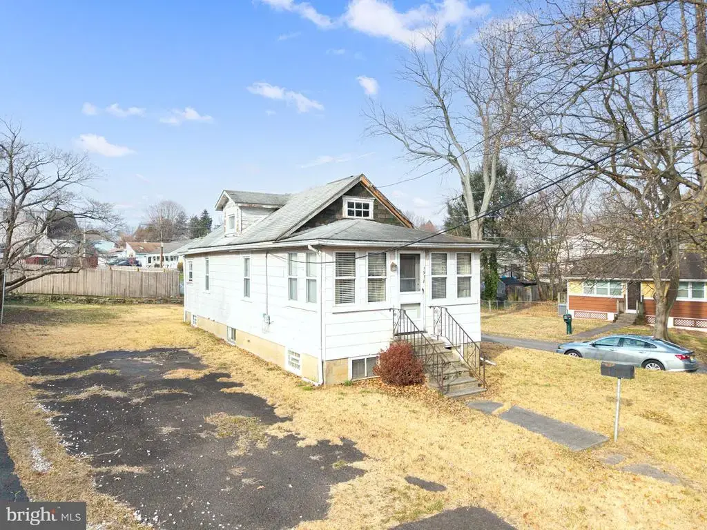 1978 Summit Ave, FEASTERVILLE TREVOSE