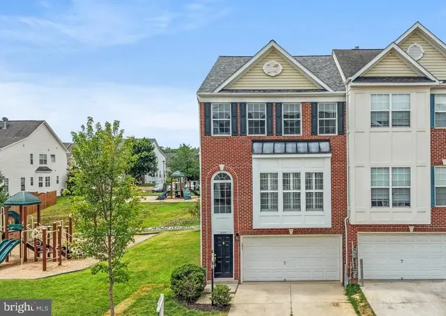 6144 Popes Creek Pl, Haymarket