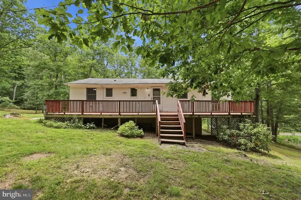 371 Oak Hill Rd, BERKELEY SPRINGS