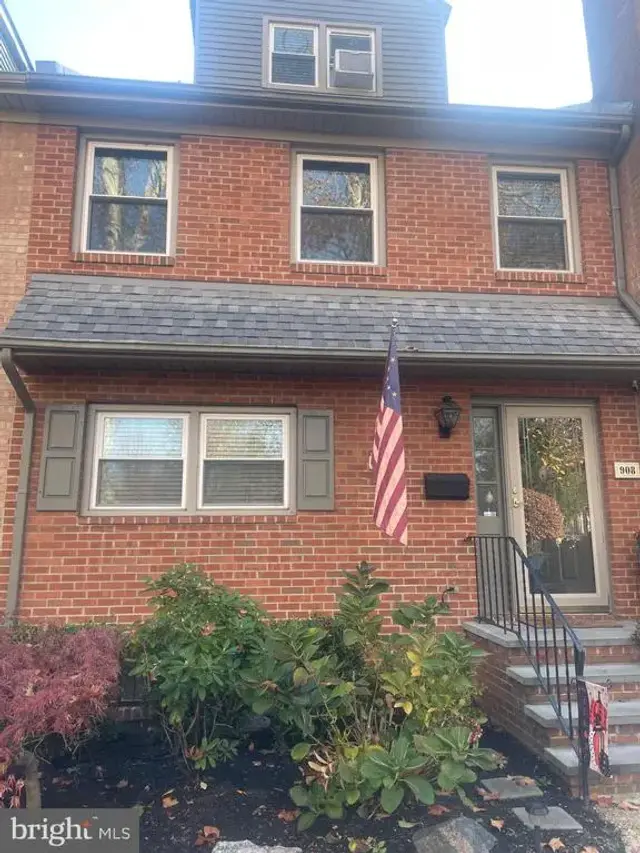 908 N Bancroft Pkwy, Wilmington