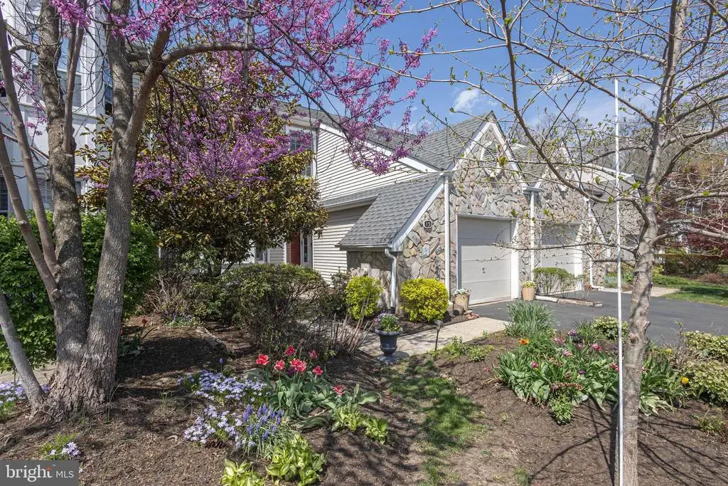 13 Bogey Cir, DOYLESTOWN