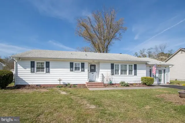 301 Poplar St, Delmar