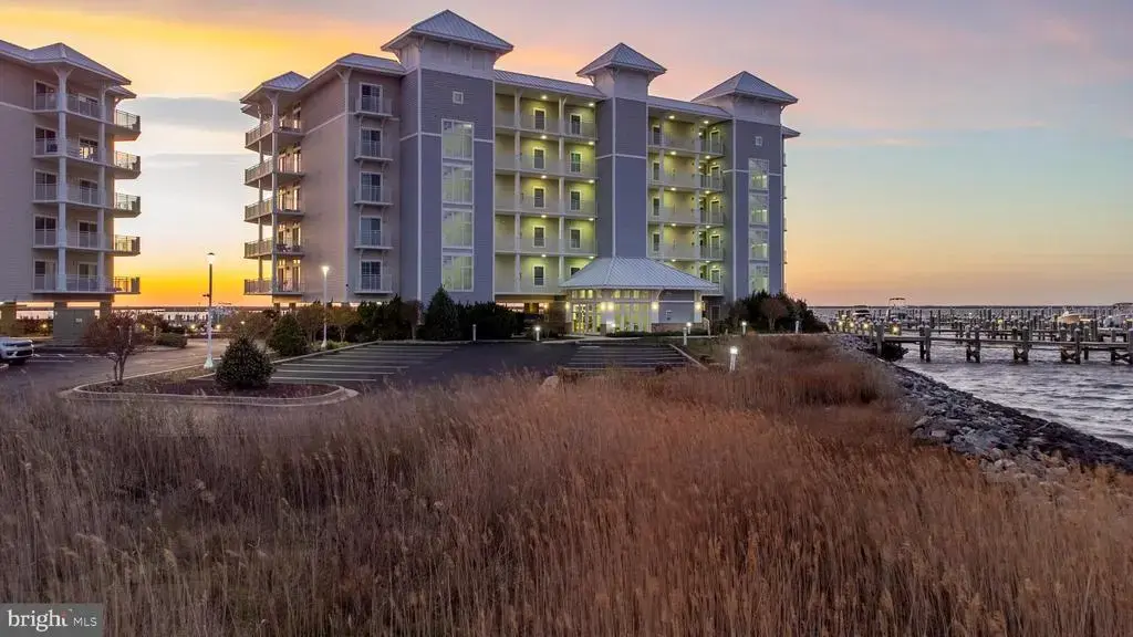 101 Williams St #405, CRISFIELD