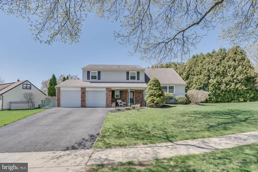 225 Buttonwood Dr, FEASTERVILLE TREVOSE