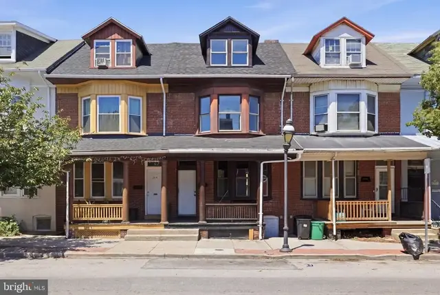 249 E Princess St, York