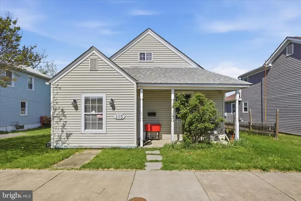 115 S Purcell Ave, WINCHESTER