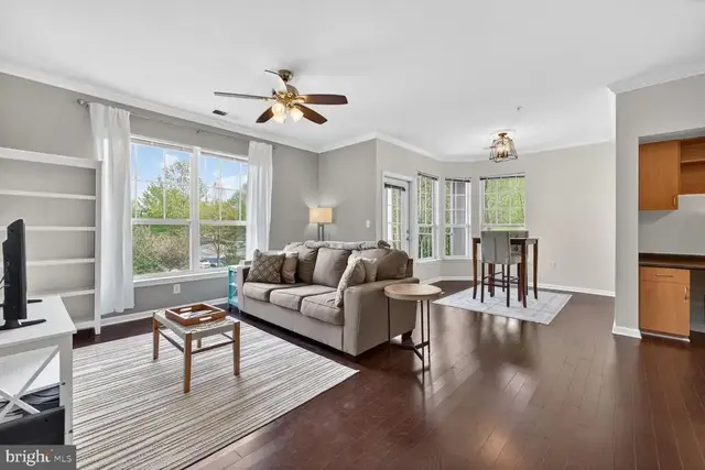 13504 Derry Glen Ct #301, Germantown