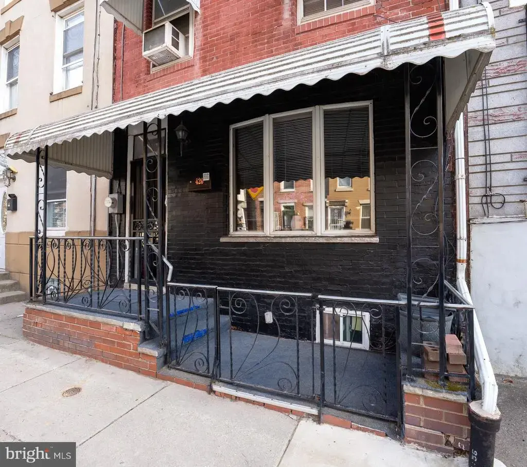 420 Manton St, PHILADELPHIA